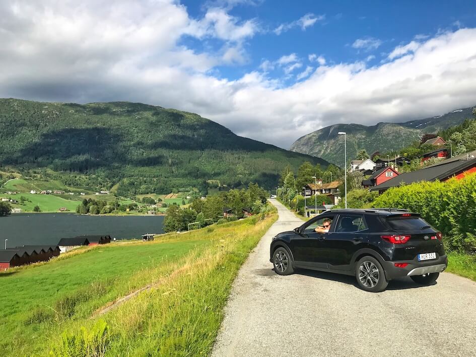 driving in Norway in a rental car