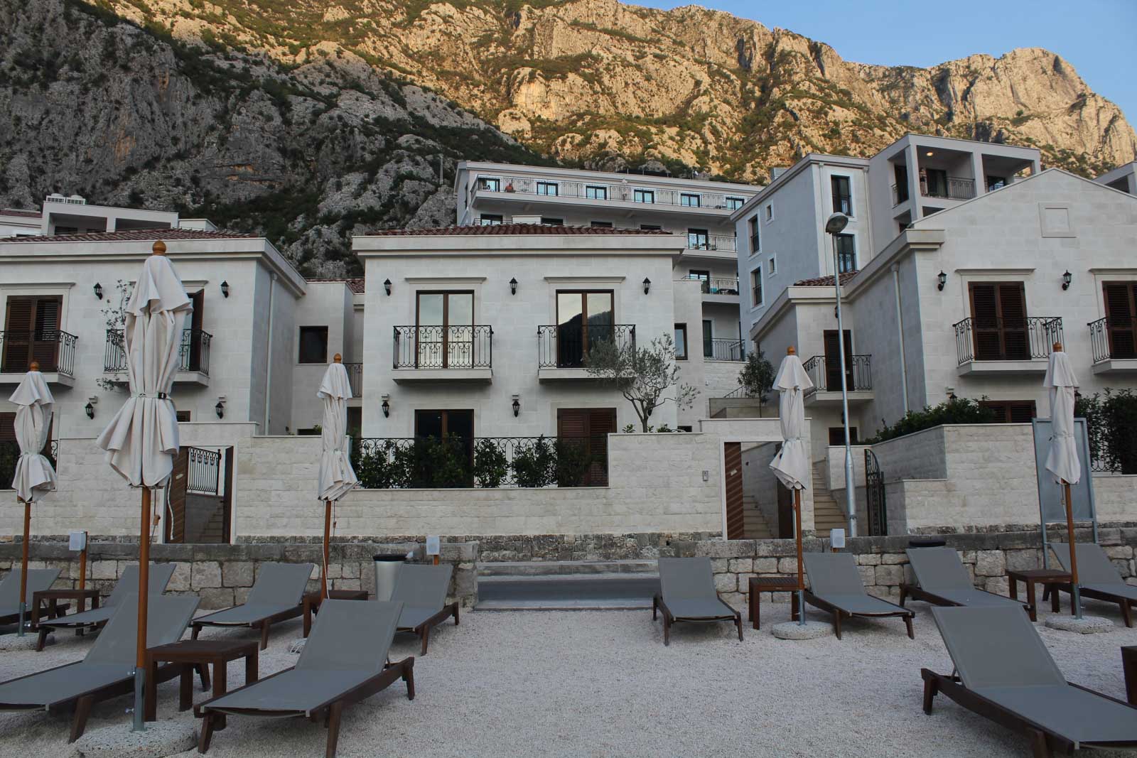 rent an apartment in Montenegro