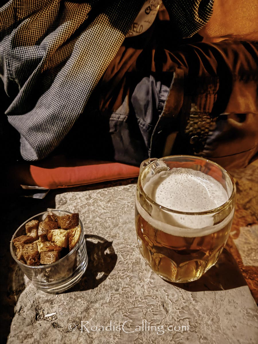 beer with croutons 