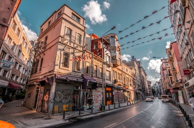 Karakoy in Istanbul Neighborhood Guide: Safety, Best Things to Do, Nightlife & More