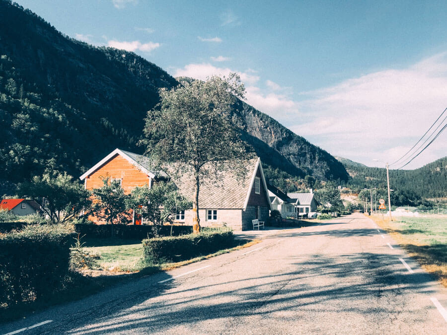 renting and driving a car in Norway
