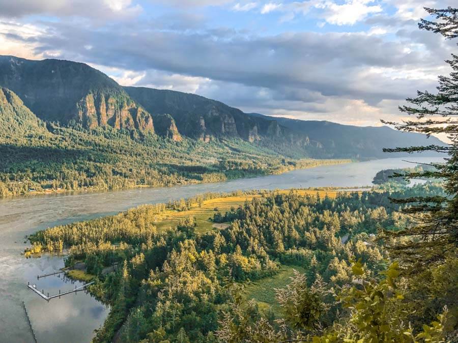 columbia river gorge washington side