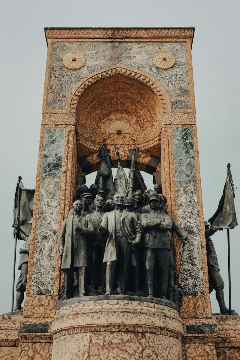 main monument on Taksim Square 