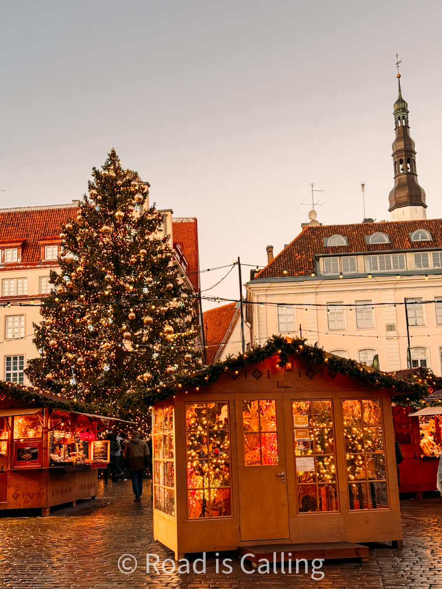 Christmas market in Tallinn on the main square