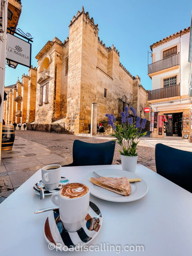 Cordoba cafe with milk outside