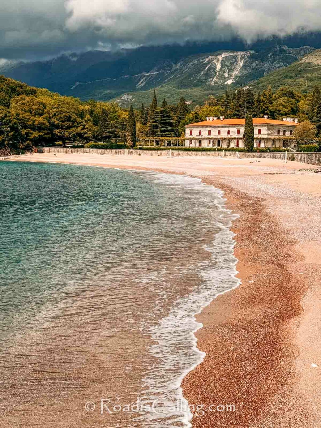 Queen's Beach in Przno